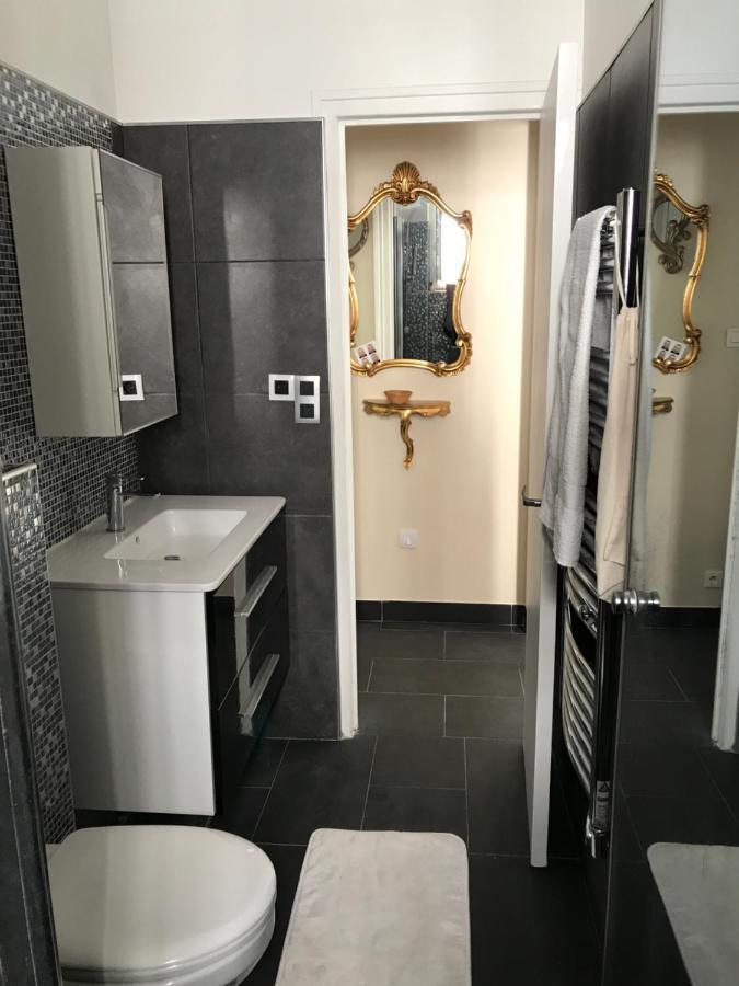 Superbe Appartement Proche De La Butte Montmartre Paris Exterior foto